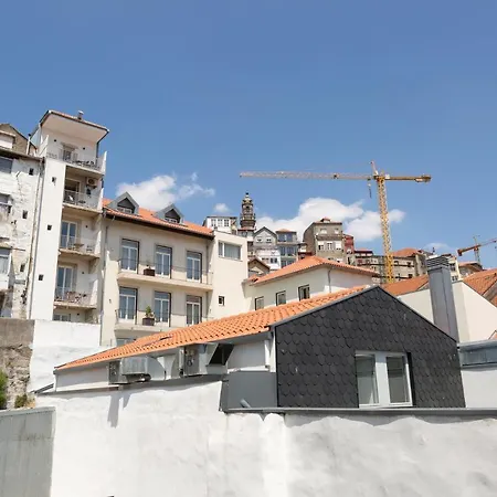 Orm- Flores Apartament