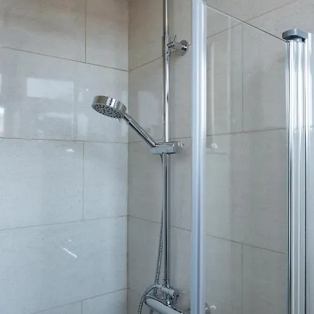 Orm- Flores Apartament Porto