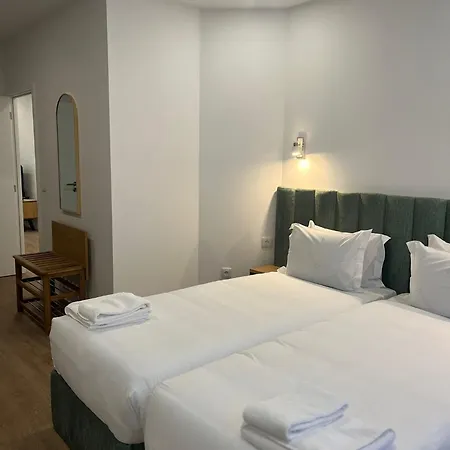 Orm- Flores Apartament *