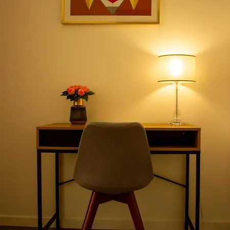 Orm- Flores Apartament